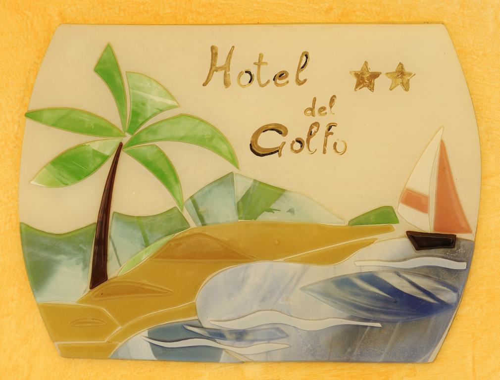 Hotel Del Golfo 라이구에글리아 외부 사진