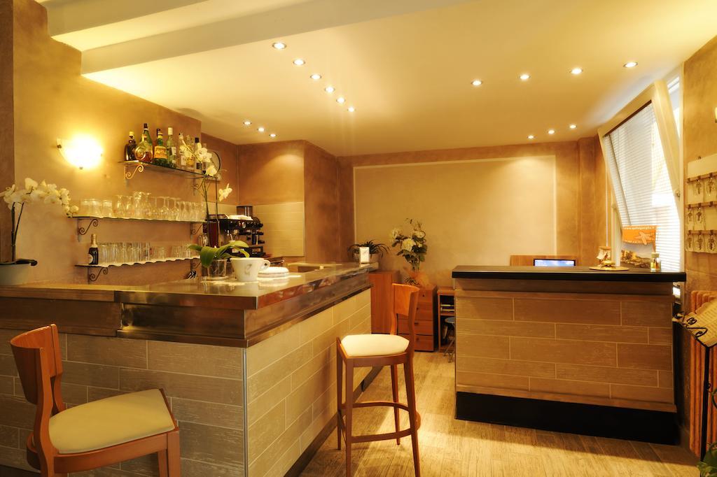 Hotel Del Golfo 라이구에글리아 외부 사진